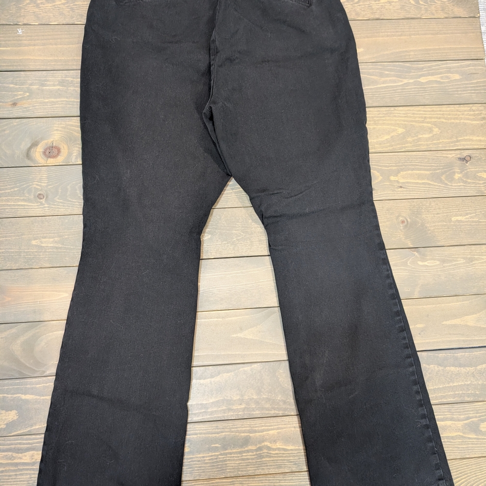 Old Navy Black Flare Jeans - Wide Leg